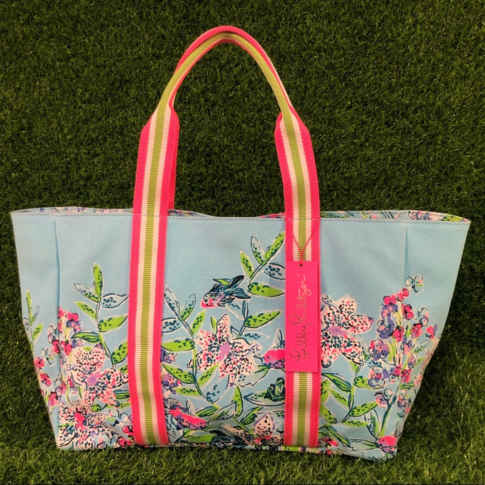 LILLY PULITZER- LILLY’S Lagoon Tote